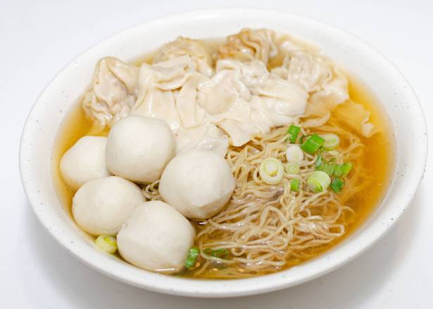 171. Fish Ball and Wonton with Noodle in Soup 魚蛋雲吞麺